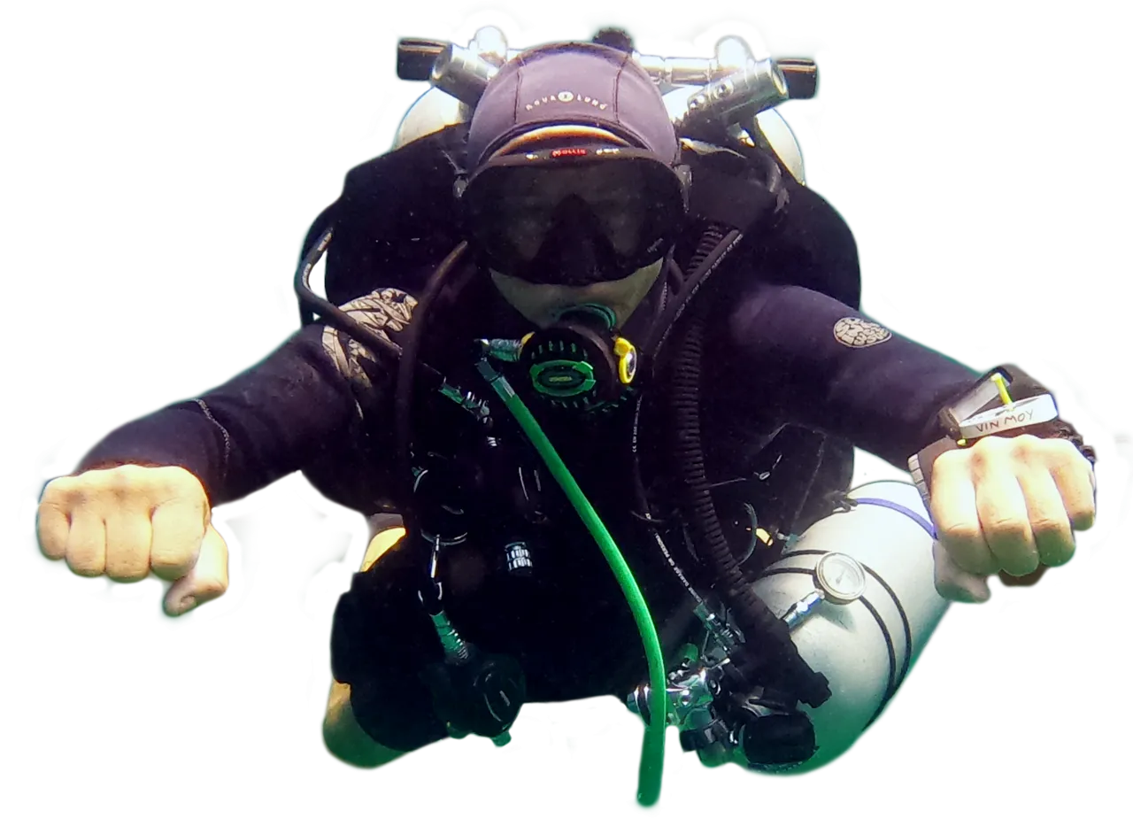 Dive Phuket with PADI scuba instructor Vin Moy